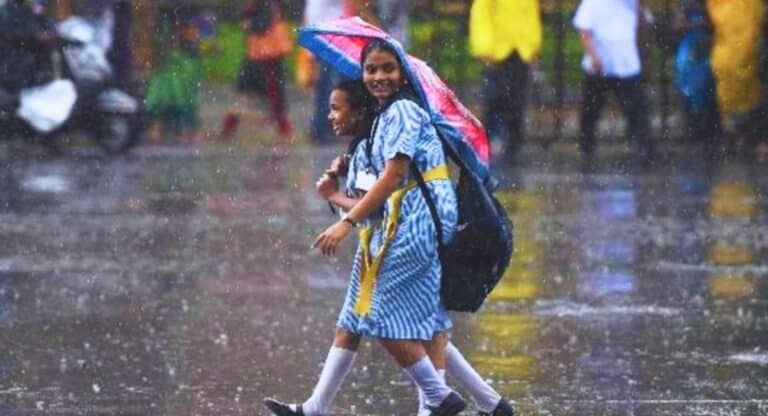 Maharashtra Rain: मुंबई और पुणे में भारी बारिश ने बरपाया कहर, स्कूलों में छुट्टी घोषित