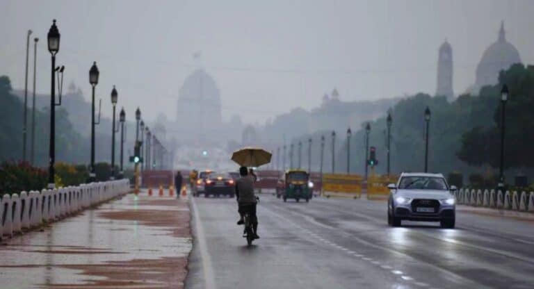 Delhi -NCR में सांसों के संकट पर राहत की फुहार, प्रकृति ने संभाला मोर्चा