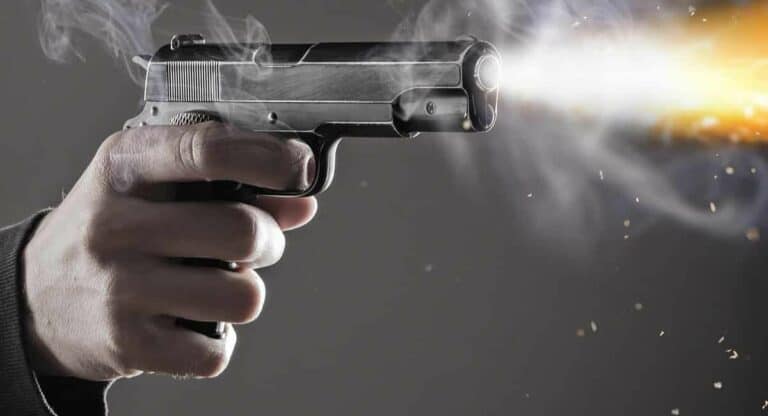 UP News: प्रयागराज में अपना दल ‘एस’ नेता की दिनदहाड़े हत्या, अपराधियों ने गोलियों से भूना