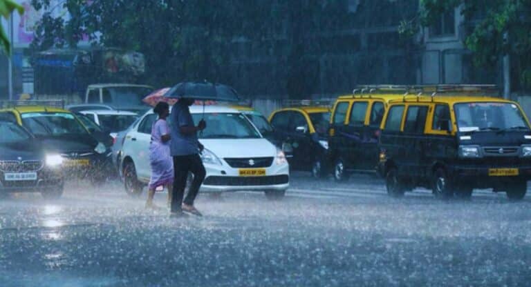 Monsoon: अगले तीन दिनों के लिए पूरे उत्तर भारत में भारी बारिश का अलर्ट, दिल्ली का ऐसा रहेगा हाल