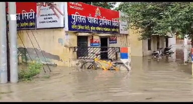 अब गाजियाबाद में बाढ़ का कहर, यमुना नदी का पुश्ता बांध टूटा, ‘इन’ गांवों में घुसा पानी