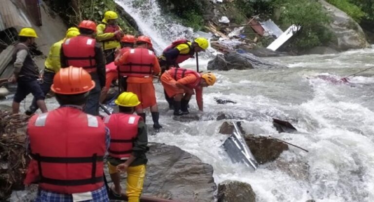 उत्तराखंड भूस्खलन हादसे में लापता 20 लोगों का नहीं मिला कोई सुराग, ऐसे की जा रही है खोजबीन