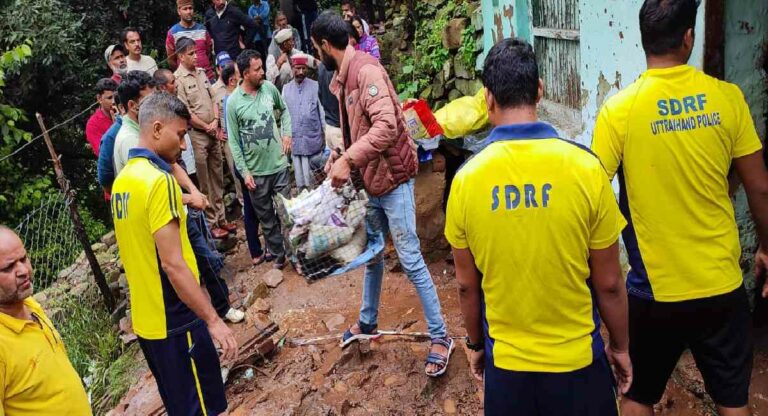 उत्तराखंड में बरसात का कहर : दो बच्चों की मौत,  इस तिथि तक आरेंज और येलो अलर्ट