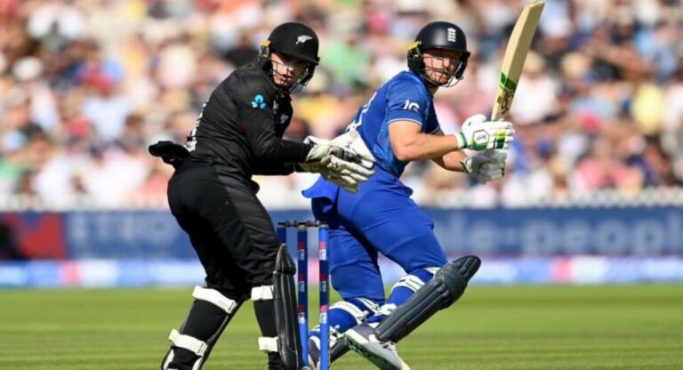 ENG Vs NZ: इंग्लैंड के गिरे 3 विकेट, दोनों ओपनर लौटे पवेलियन