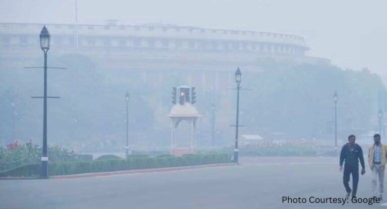 दिल्ली-NCR में प्रदूषण का स्तर खतरनाक स्तर पर, AQI 426 दर्ज
