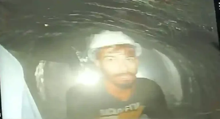 Silkyara Tunnel Accident: फंसे श्रमिकों तक पहुंचा एंडोस्कोपिक फ्लेक्सी कैमरा, जगी उम्मीद