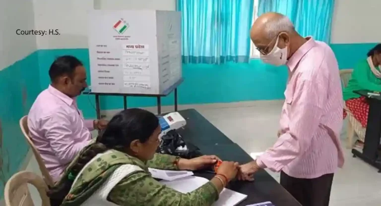 Madhya Pradesh Elections: सभी 230 सीटों के लिए मतदान शुरू, लोगों में भारी उत्साह