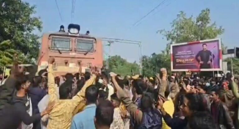 Rajasthan Bandh: गोगामेड़ी की हत्या का विरोध! जानिये, कहां रोकी गई ट्रेन और कहां बंद कराई गईं बसें