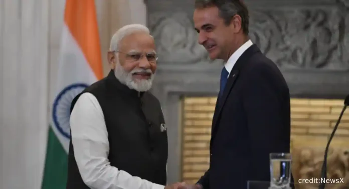 Narendra Modi and Kyriakos Mitsotakis