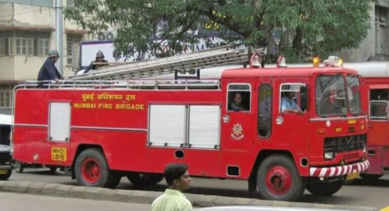 Mumbai: बिना तकनीकी ज्ञान वाले अधिकारी संभालते हैं अग्निशमन वाहनों की जिम्मेदारी, अब उठ रही है ये मांग