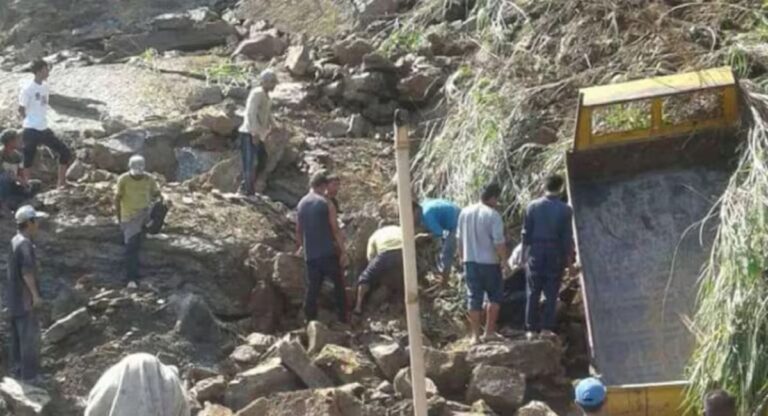 Mizoram Mine Collapse: मिजोरम में भारी बारिश के कारण चट्टान गिरने से 10 लोगों की मौत, राहत और बचाव कार्य जारी