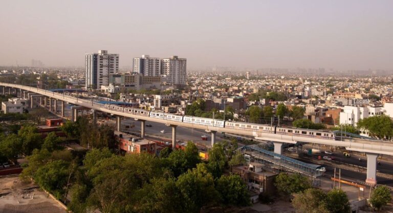 New Faridabad: जानिए कैसे घूमें दिल्ली से कुछ ही दूरी पर स्थित शहर न्यू फरीदाबाद