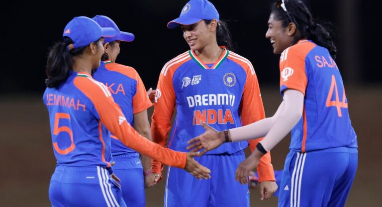 WOMEN ASIA CUP: भारत ने लगाई जीत की हैट्रिक, टीम की महिला एशिया कप के सेमीफाइनल में ग्रैंड एंट्री