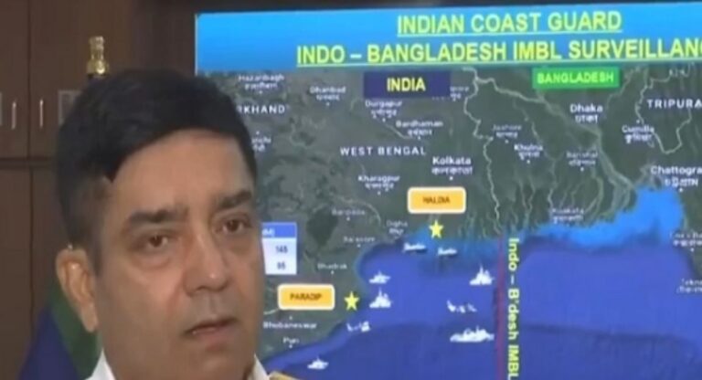 Coast Guard: जमीन के साथ ही समुद्री सीमा भी सील, बांग्लादेशी घुसपैठियों पर ऐसे रखी जा रही है नजर