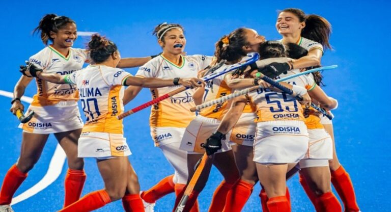 Women’s Asian Champions Trophy: भारत ने लगातार दूसरी बार जीता खिताब, फाइनल में चीन को 1-0 से हराया! इस खिलाड़ी ने दिखाया दम