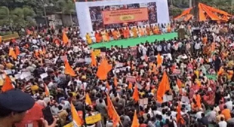 Protest: बांग्लादेश में हिंदुओं पर अत्याचार के खिलाफ पूरे भारत में गुस्सा, संघ की रैली में जुटे लाखों लोग