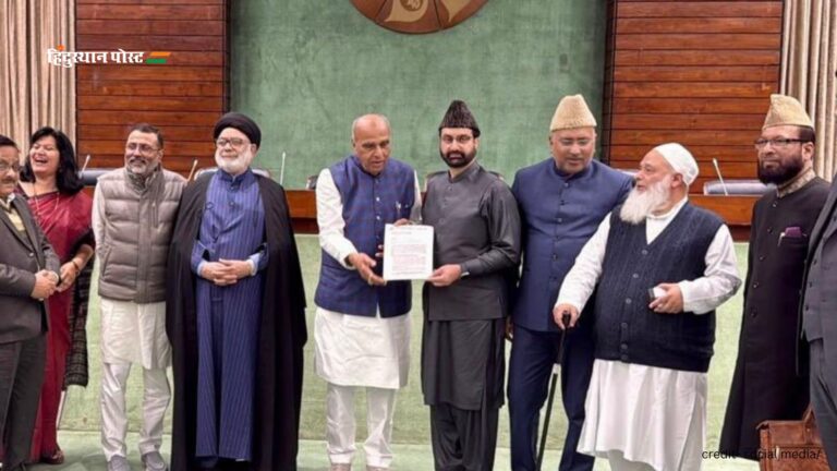 JPC on Waqf Bill: कल्याण बनर्जी पर जगदंबिका पाल के गंभीर आरोप, ‘बनर्जी ने मेरे साथ दुर्व्यवहार…’