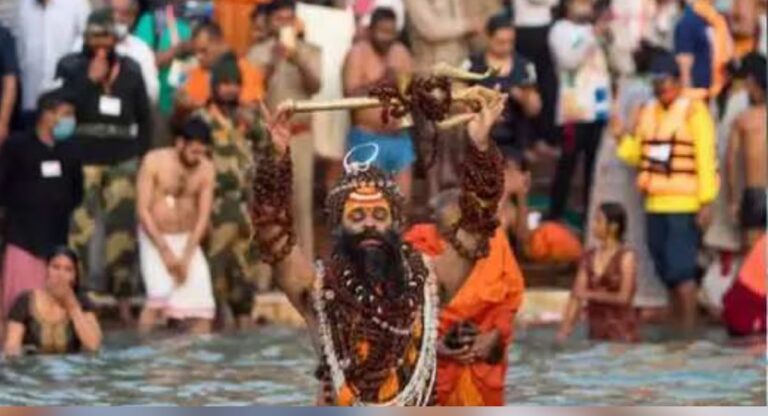 Maha Kumbh 2025: अंतिम अमृत स्नान की तैयारियां तेज, सजने लगे अखाड़ों का रथ