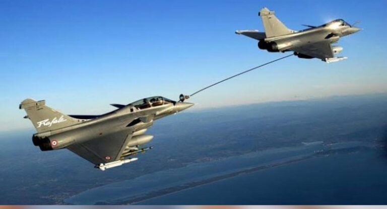 Rafale Fighter Jet: भारत फ्रांस से खरीदेगा 26 राफेल मरीन विमान, जानिये कितनी आएगी लागत और क्यों है जरुरी