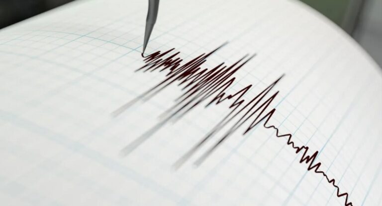 Earthquake:  पूर्वोत्तर के कई इलाकों में भूकंप, मणिपुर में दो बार कांपी धरती! जानिये, कितनी थी तीव्रता